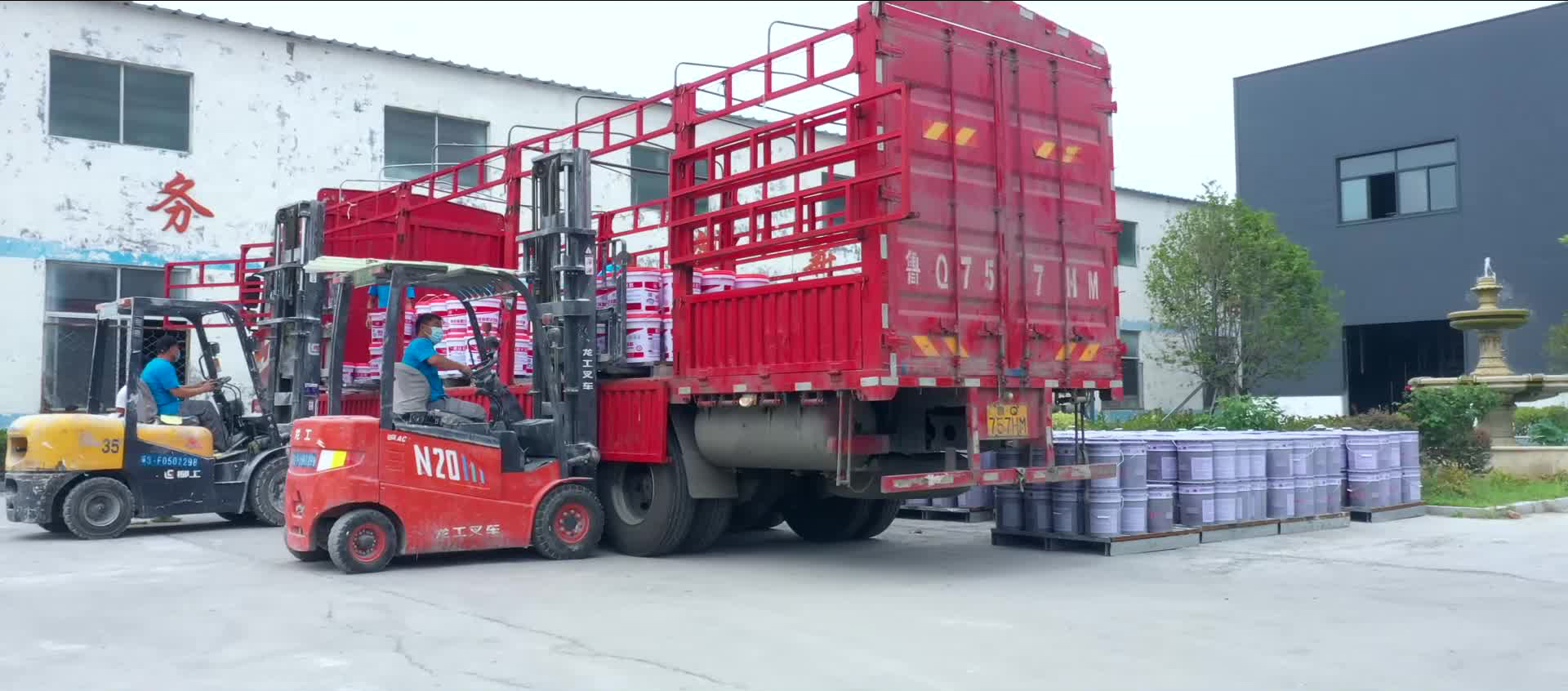 Per quale tipo di ingegneria strutturale è un rivestimento antincendio in acciaio non in espansione adatto?